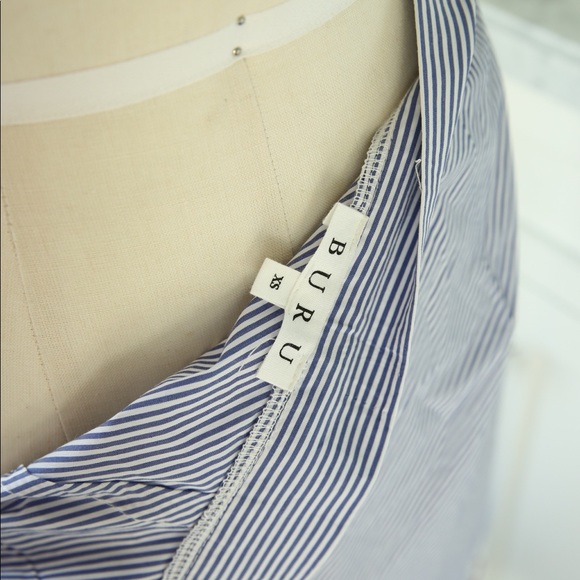 CUTEST SKIRT !! BATELY BEEN WORN!! - Picture 2 of 8